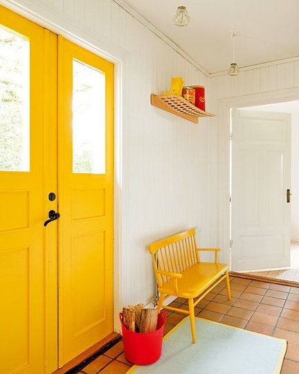 Yellow gul decor home entre indretning stue sofa bolig lamper ... Gul stue