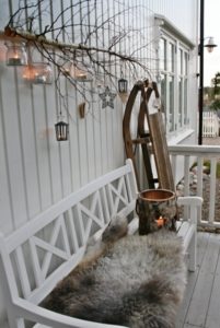 pynt-jul-julepynt-dekoration-udendoeers-hvid-indretning-julebolig-bolig-home-decor-chrsitmas-decorating-deer