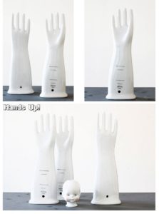 porcelain-hand-hands-gloves-face-dukkehoved-porcelaen-porcelaenshoved-hay-interior