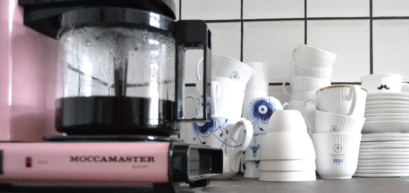 pink-lyseroed-moccamaster-kaffemaskine