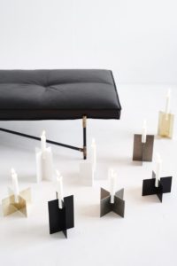 cross-candle-mood-2-daybed-brass