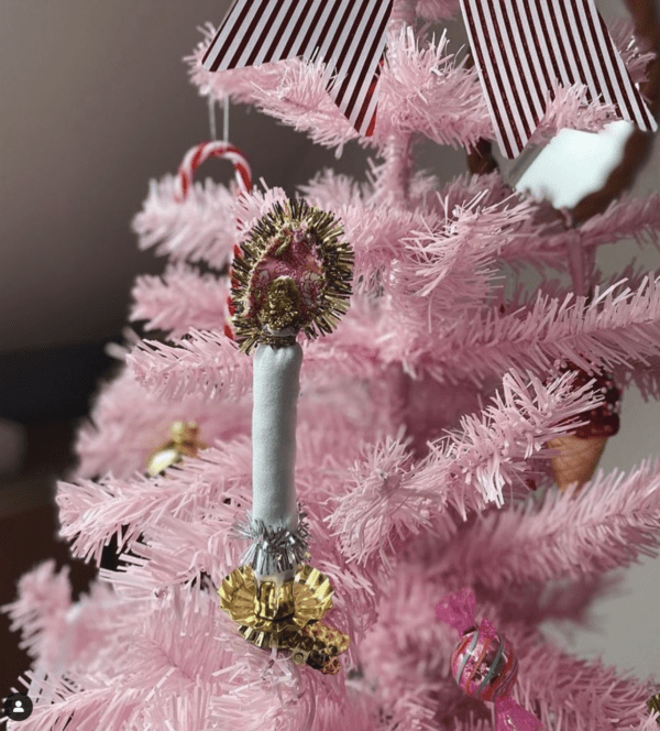 julelys lavet af resttekstiler og bruges som fint dekorativ julepynt